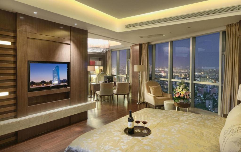 Yueyang Grand Skylight Hotel Exterior foto