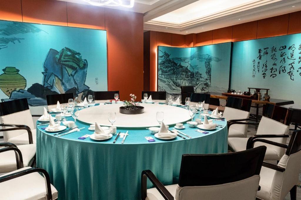 Yueyang Grand Skylight Hotel Exterior foto